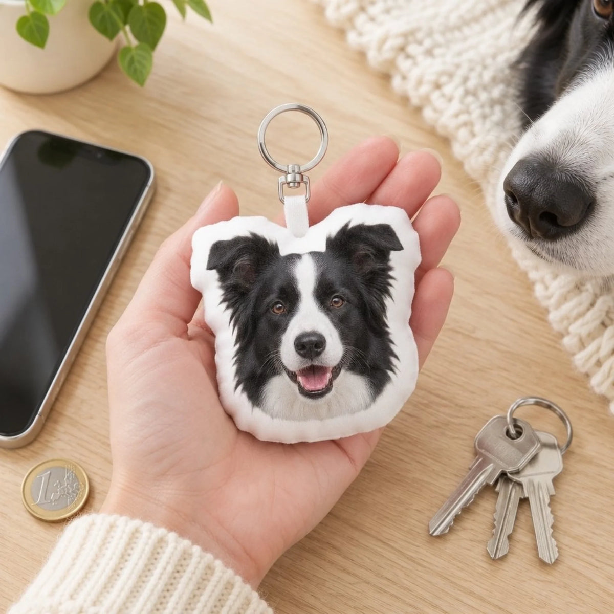 Personalised Shaped Keychain - Your Photo Head gift for dog owners - scale in palm - Pet Printed